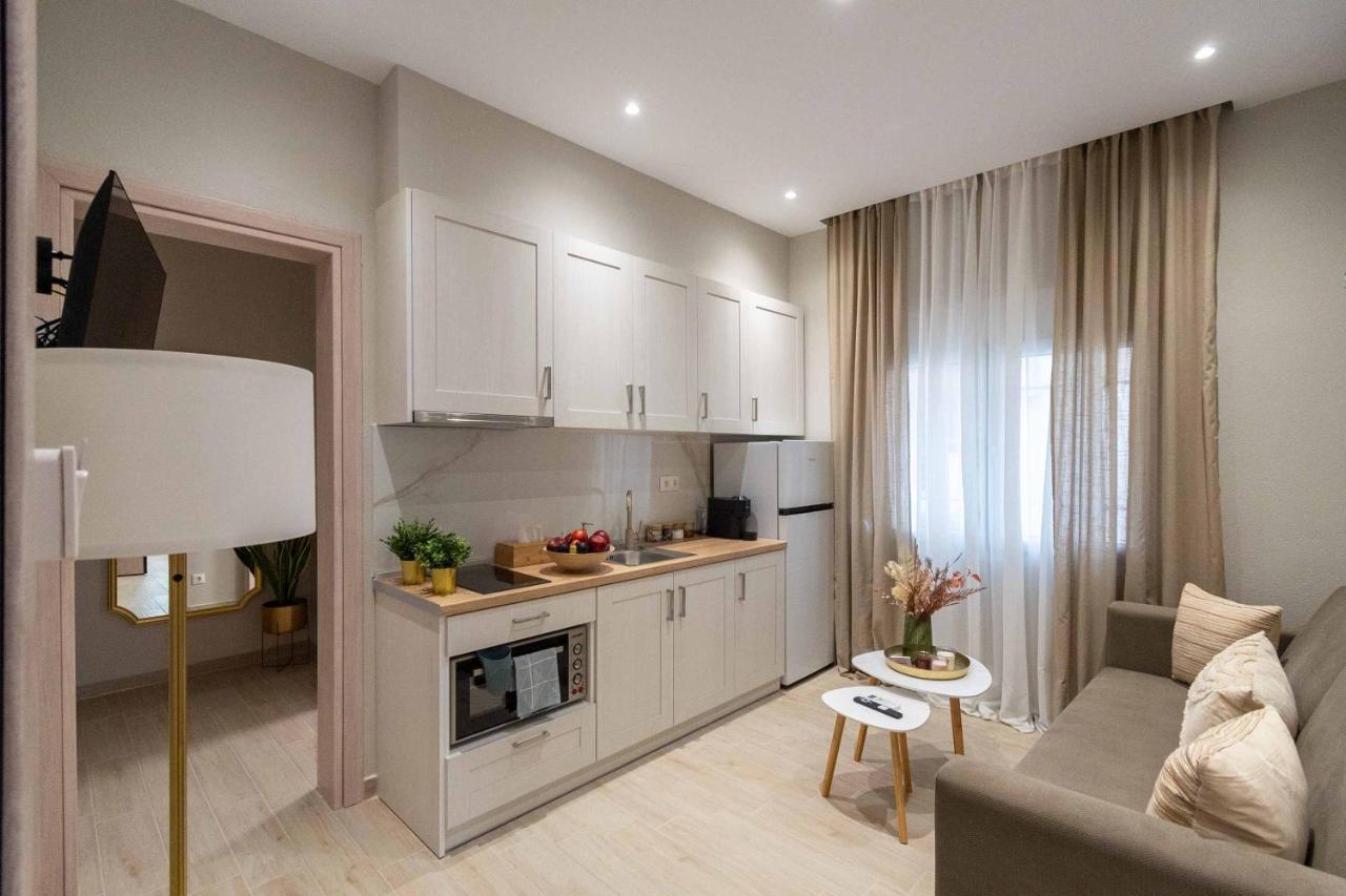 Hypnos Hili Apartment อเล็กซานโดรโพลิส ภายนอก รูปภาพ